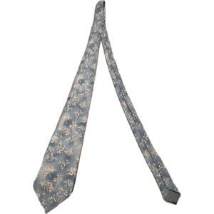 Cerruti 1881 100% silk tie, floral o gray.  Good used condition.